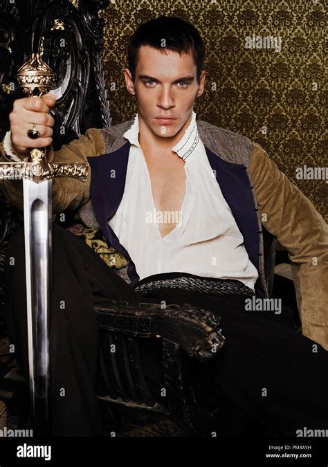 jonathan rhys meyers pene nudo tudor|Chiseled, not grizzled .